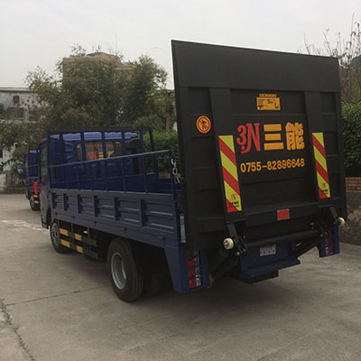 卡車升降尾板，提高運(yùn)輸效率與安全性的關(guān)鍵工具