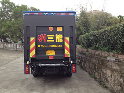 貨車尾部標(biāo)志板的要求，確保行車安全的重要因素
